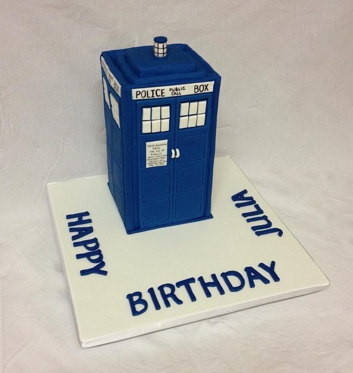 Dr Whooooo... Dr Who! well... his Tardis cake
