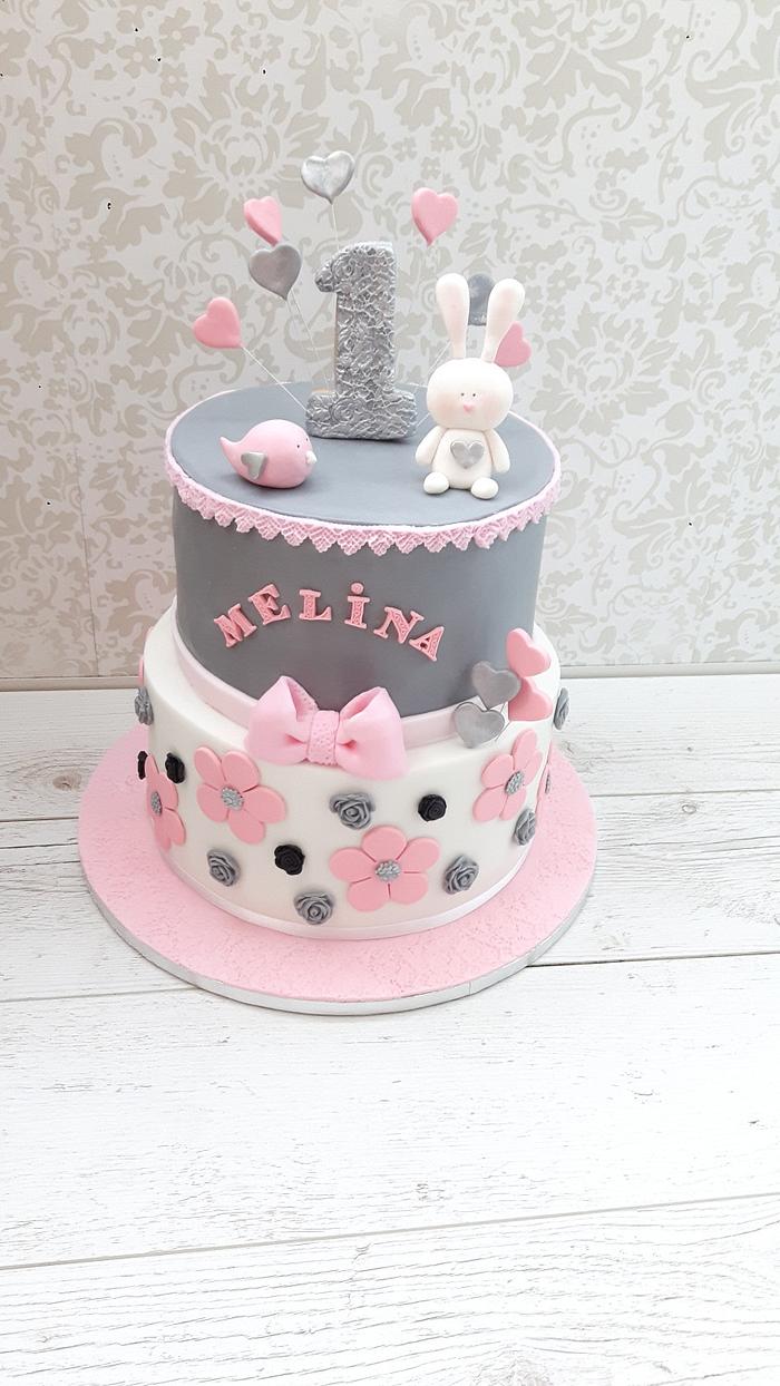 Sweet one birthday cakes - Decorated Cake by Nebibe Nelly - CakesDecor