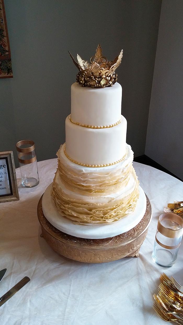 Game of Thrones inspired wedding cake
