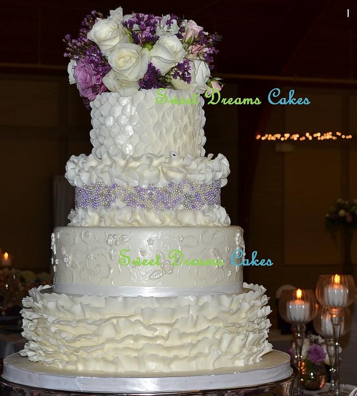 Wedding ruffle cake.