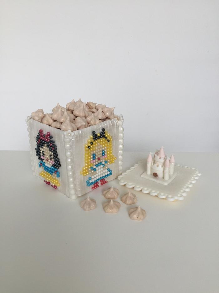 Bead princess cookies box and meringue