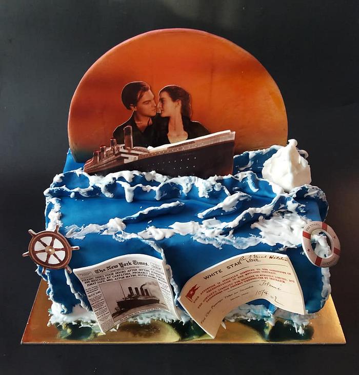 Titanic theme on a chocolate cake