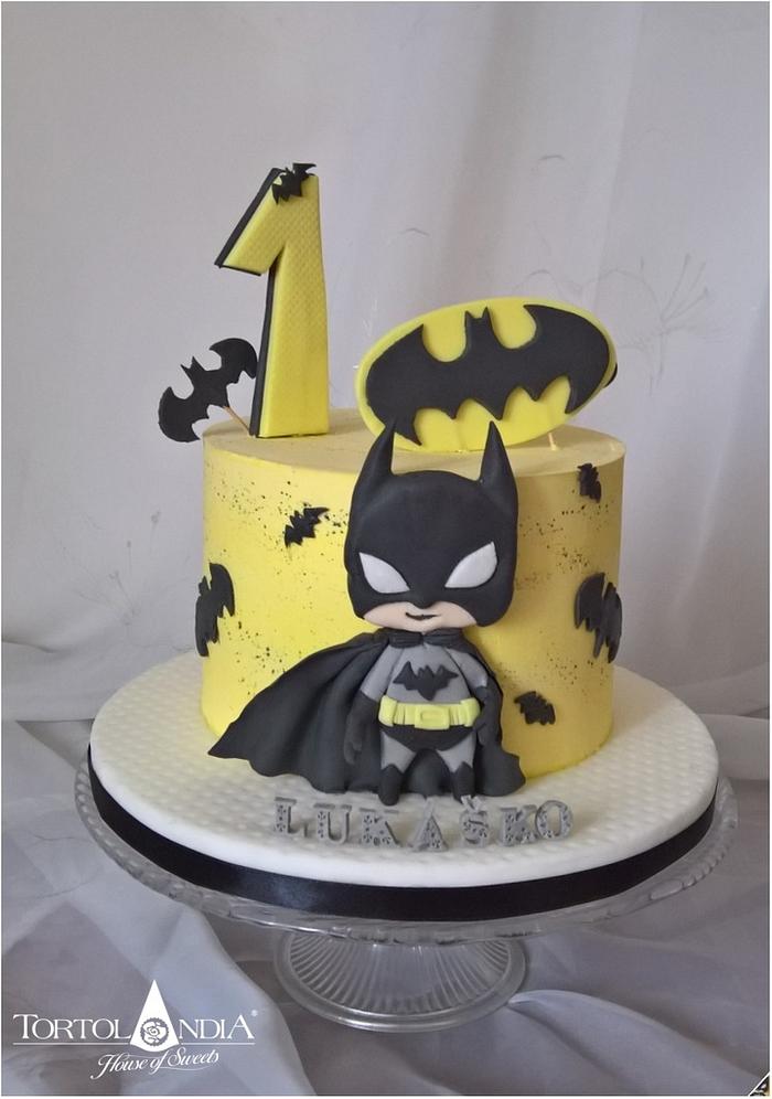 Cute batman cake
