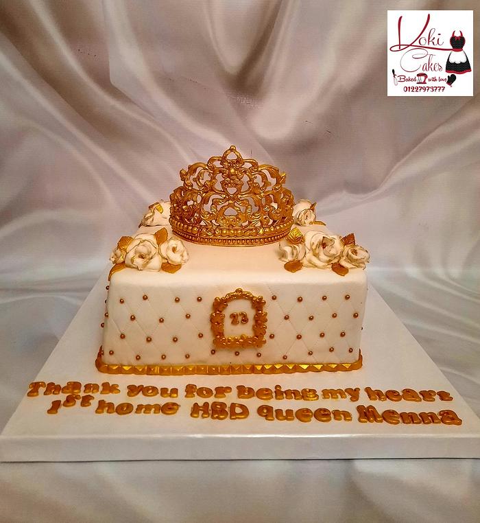 "Royal White & Gold cake"