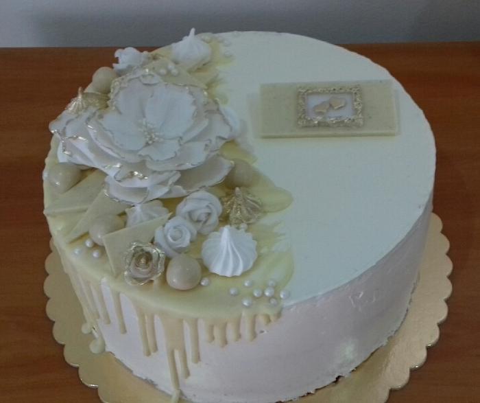 White chocolate and buttercream