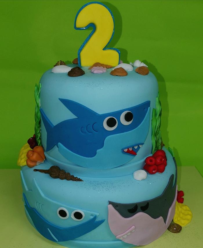 Sea ​​cake with sharks