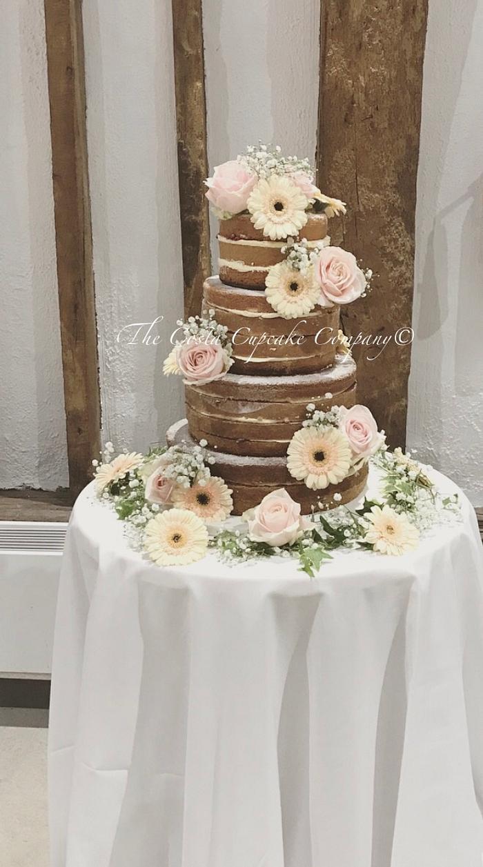 Naked wedding cake 