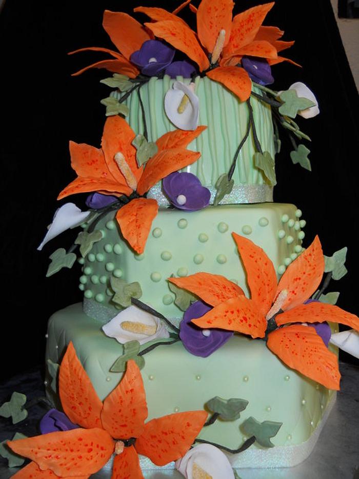Froggies sugar flower cake