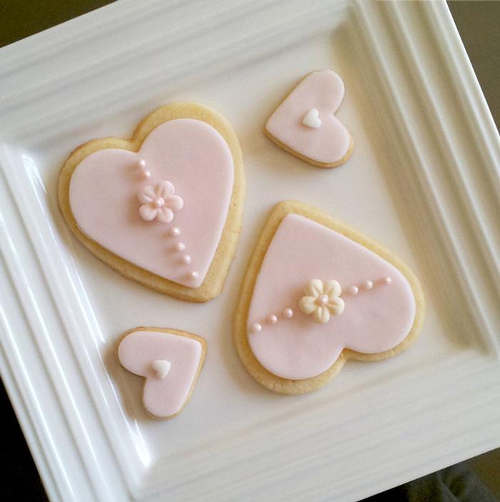 Pastel Valentine Cookies
