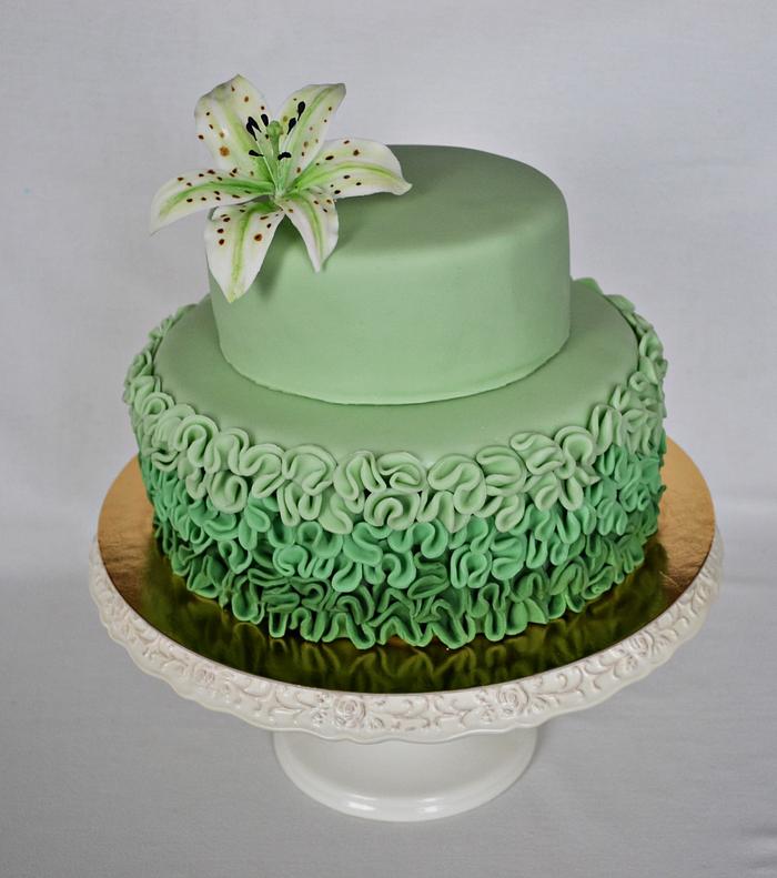 Lily Ruffle Cake