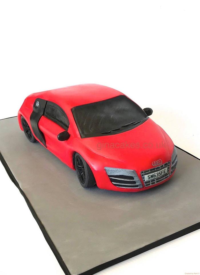 3d sculpted Audi R8 V10 cake