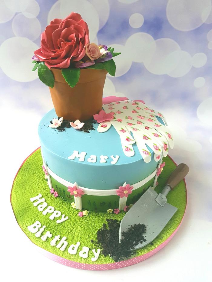 Gardening themed cake