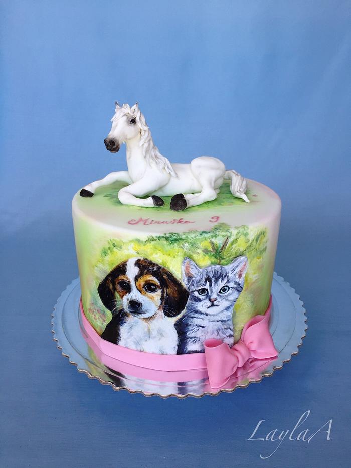 Cute animals cake 