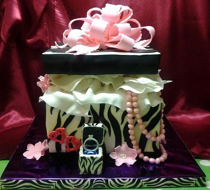 Engagement Gift Box Cake