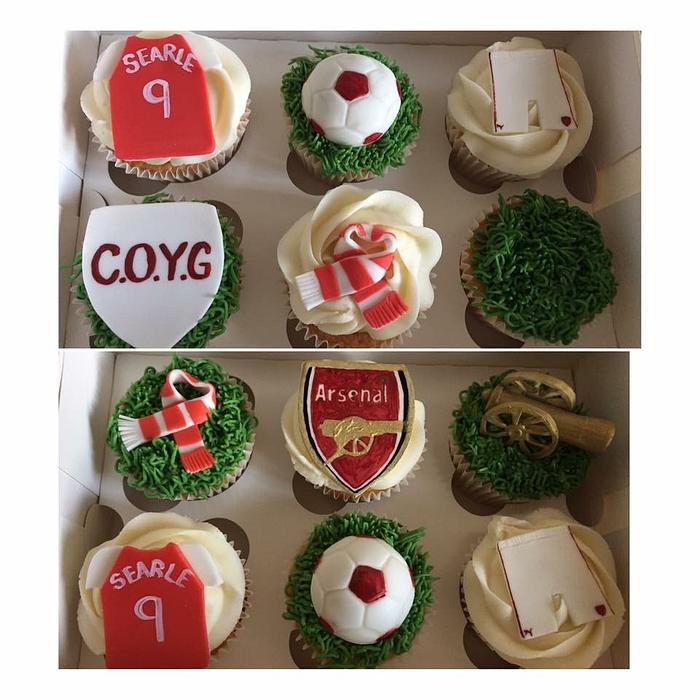 Arsenal football cupcakes