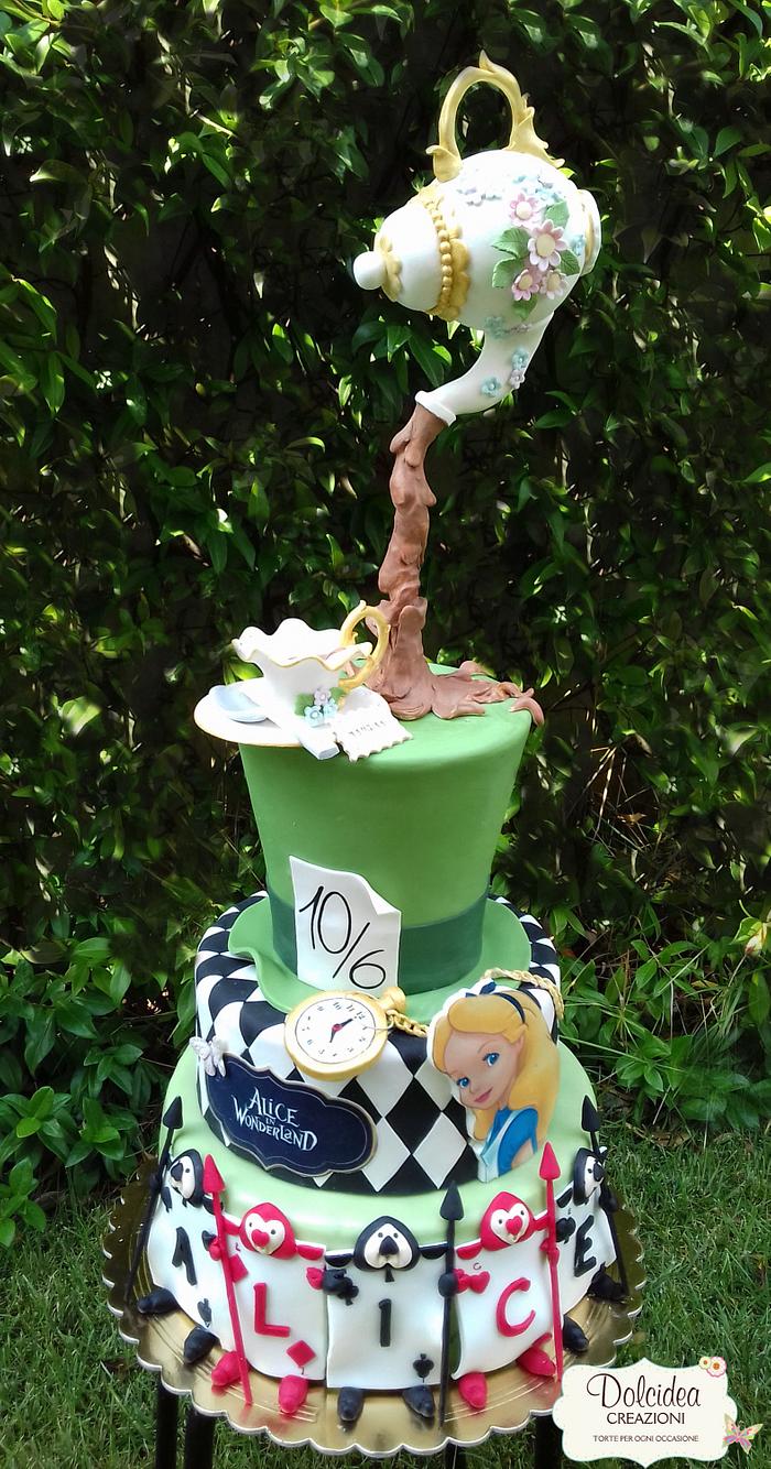 Torta Alice nel paese delle meraviglie - Alice in wonderland cake