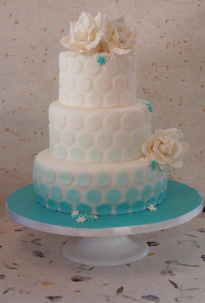 tiffany polka dote wedding cake