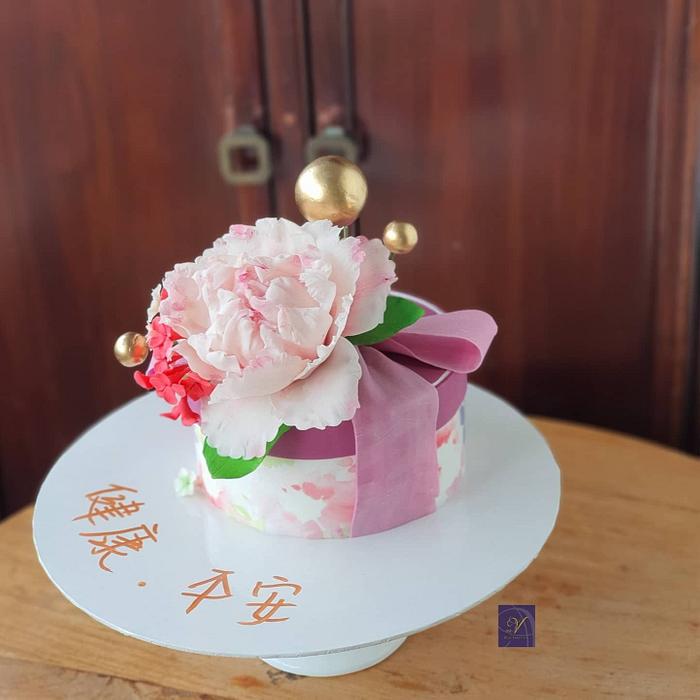 Floral Gift Box Cake 