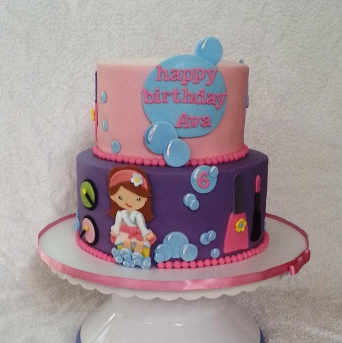 Cake to match birthday invitation
