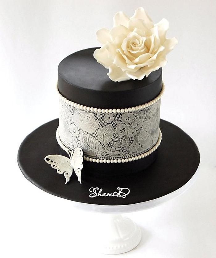 Black and White Sugarveil Lace Cake