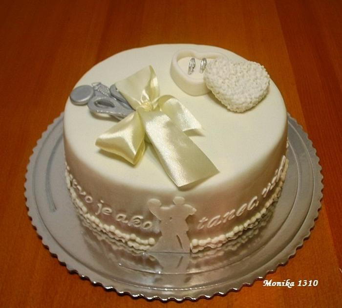 Wedding cake unusual