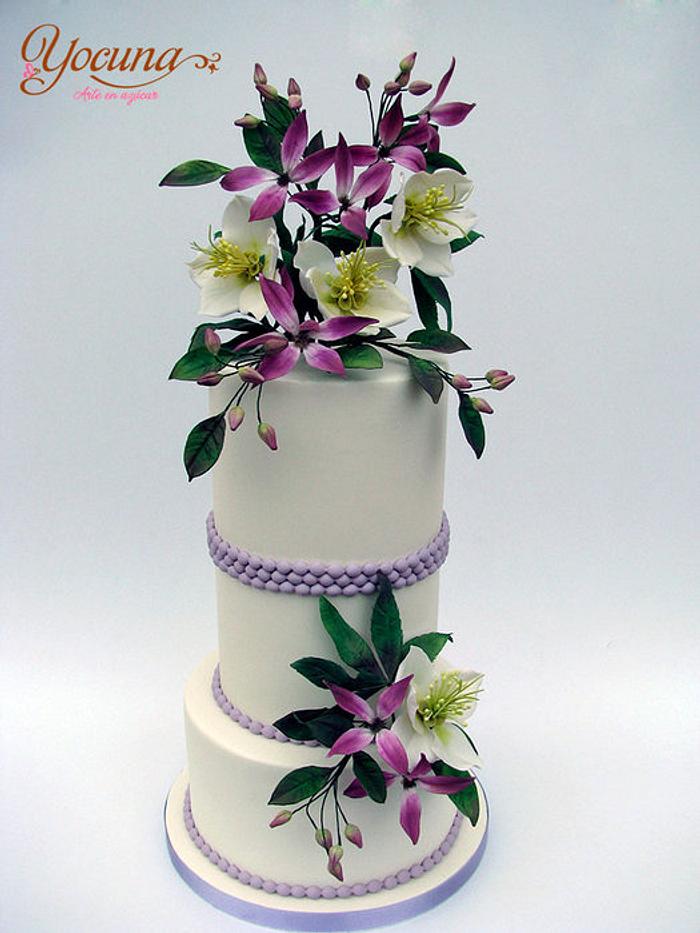 Tarta con Rosas de Navidad y Clemátides -  Cake with Christmas Roses and Clematis