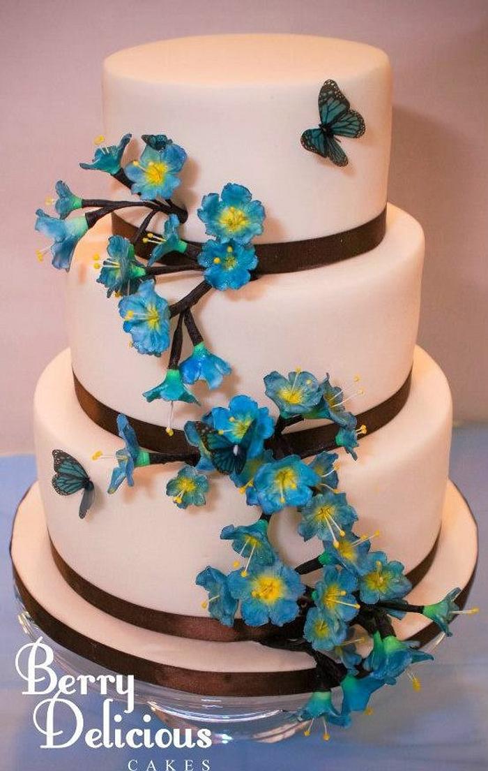 Cali's wedding cake