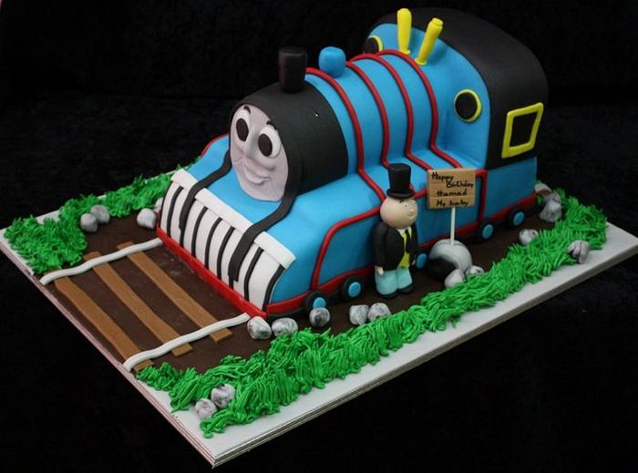 Thomas Tank cake