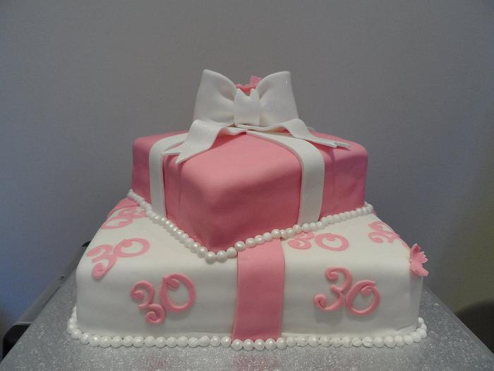 Pink, 30th, Parcel Cake