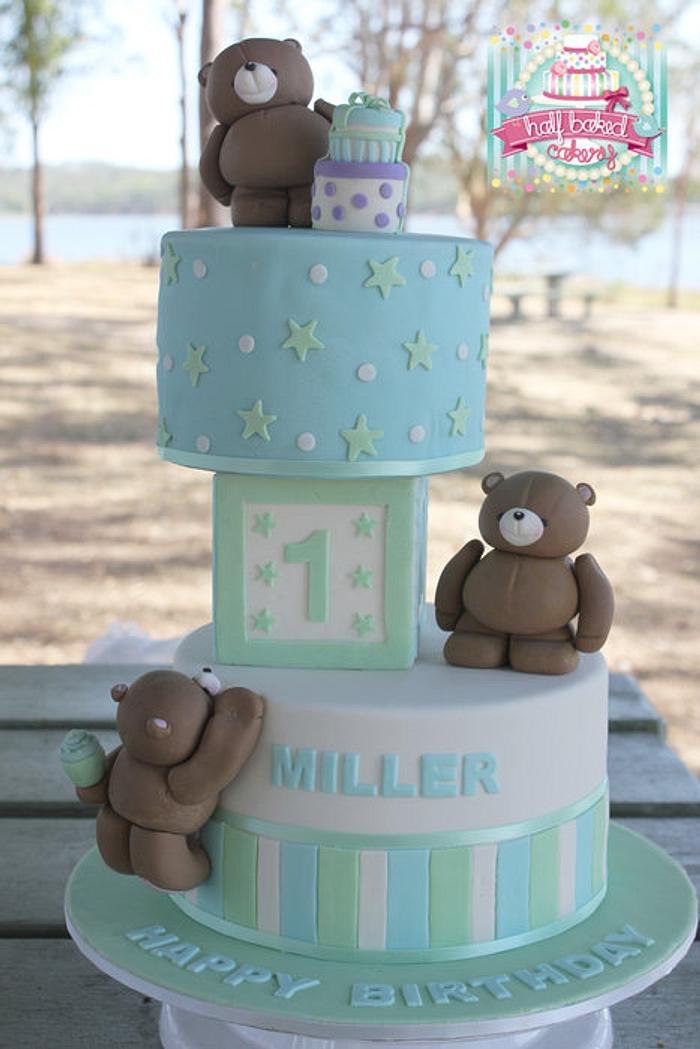 Miller's first birthday cake