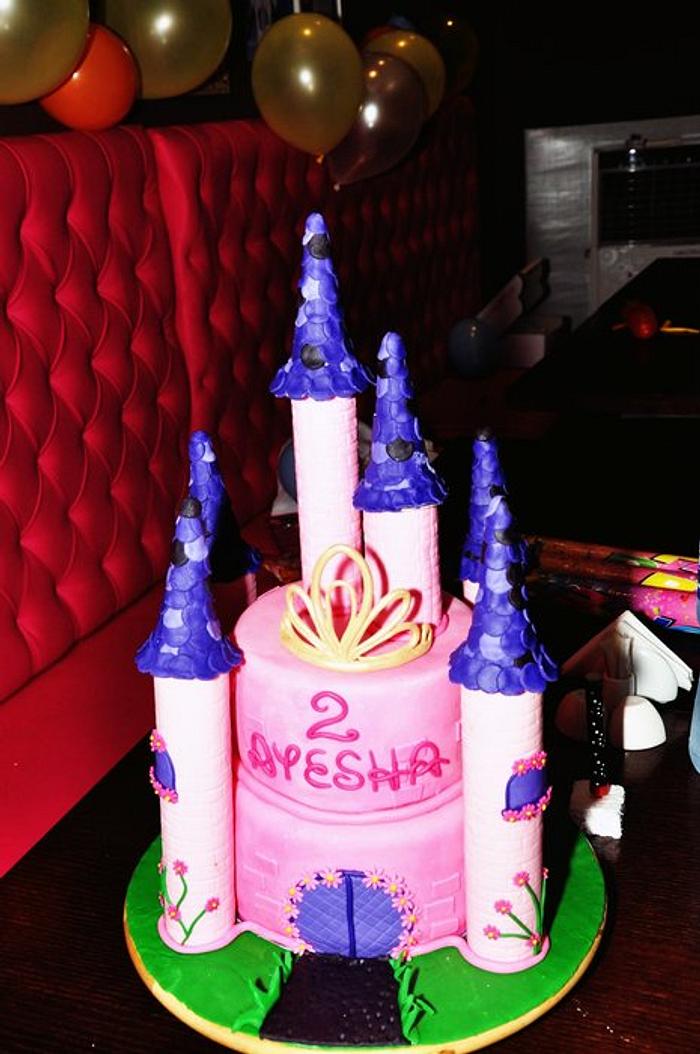 princess castle cake!