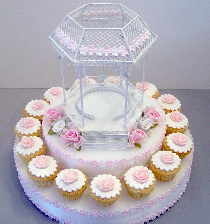 Cupcake Centerpiece