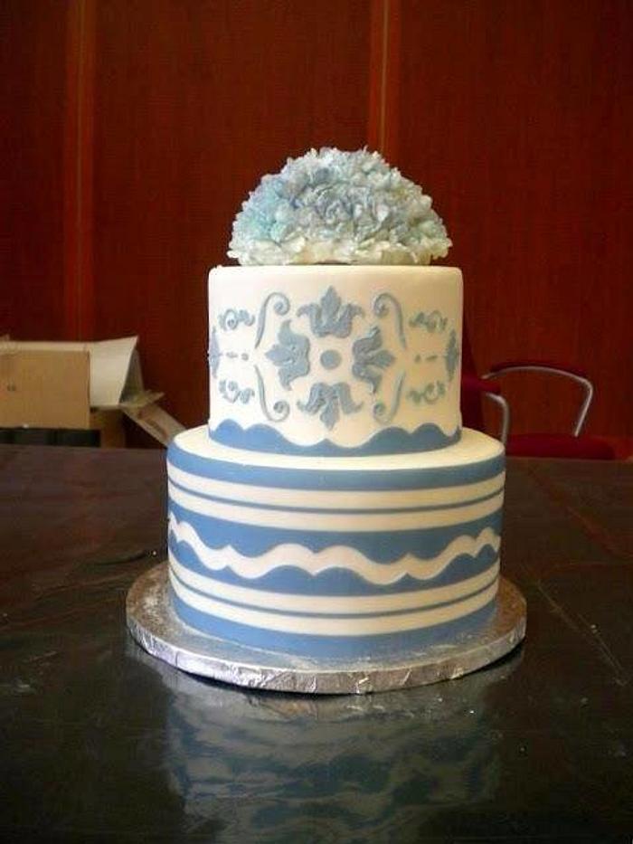 cake in blue