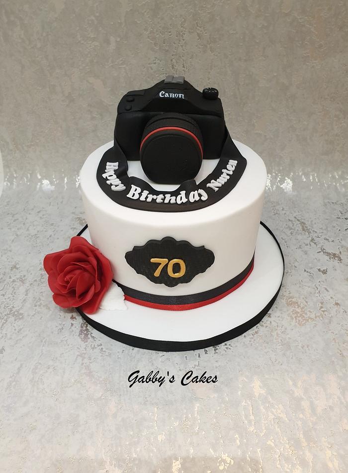Photographer's cake
