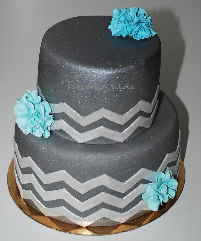 silver blue cake