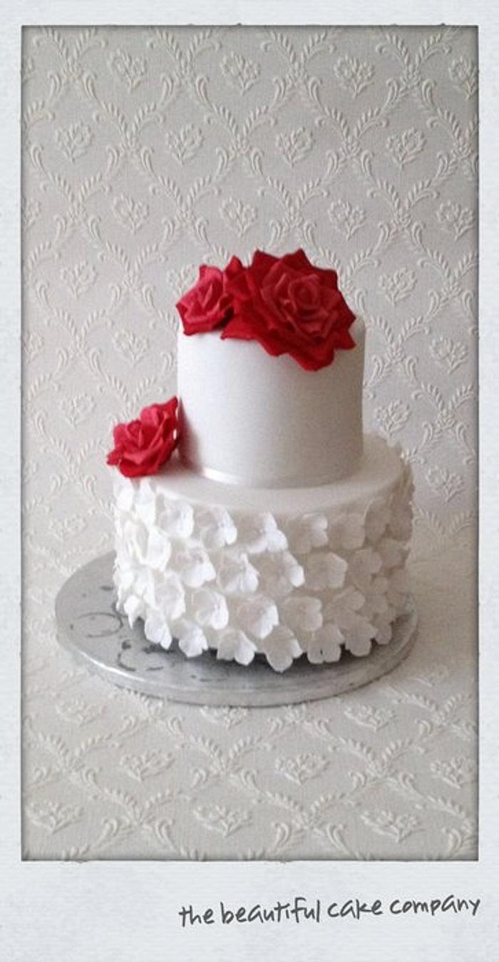 Rose & Hydrangea Wedding Cake
