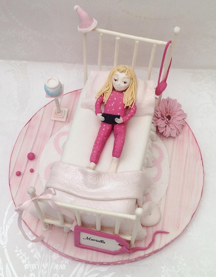 Girlie bed cake