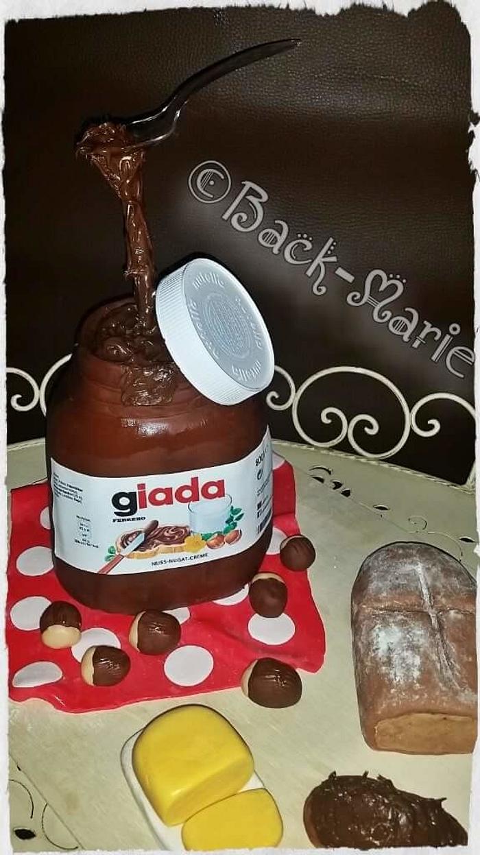 Nutella Jar 3d gravity Cake