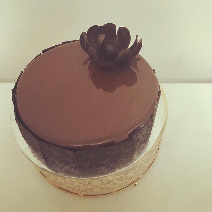 Mousse chocolate cake 