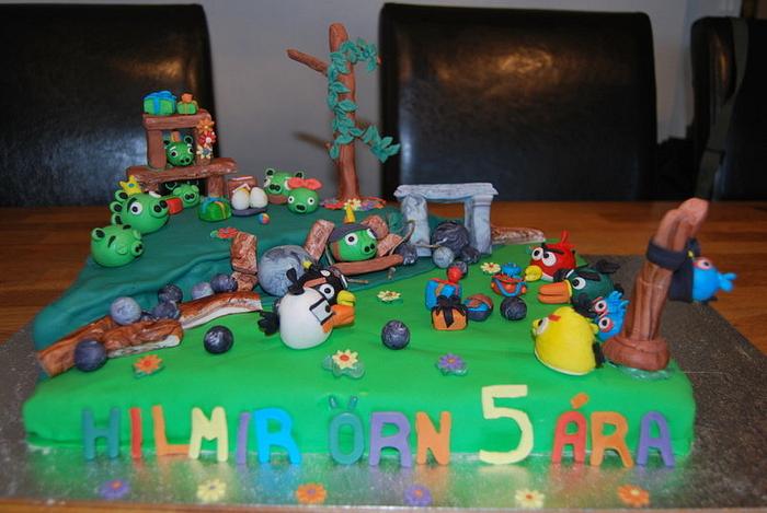 Angry Birds Birthday cake