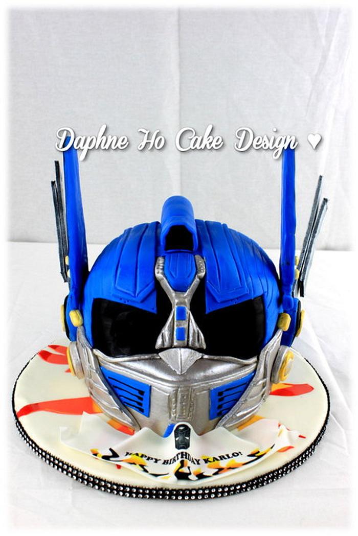 Transformer Optimus prime cake