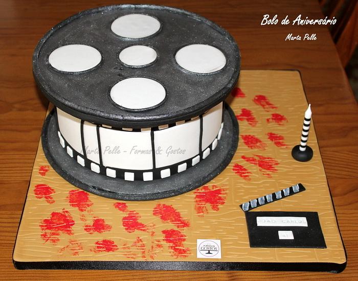 Reel of film cake