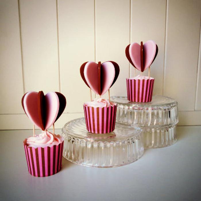 Heart Air Balloon cupcakes