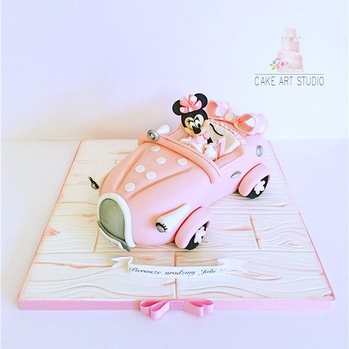Minnie Mouse pink car 