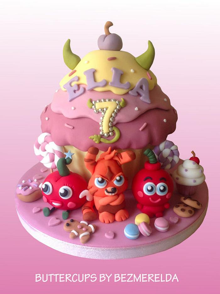 Moshi Monsters giant cupcake