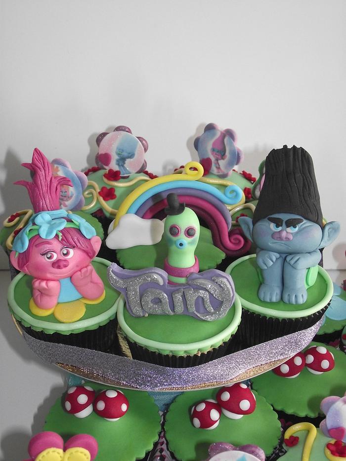 cupcake trolls 