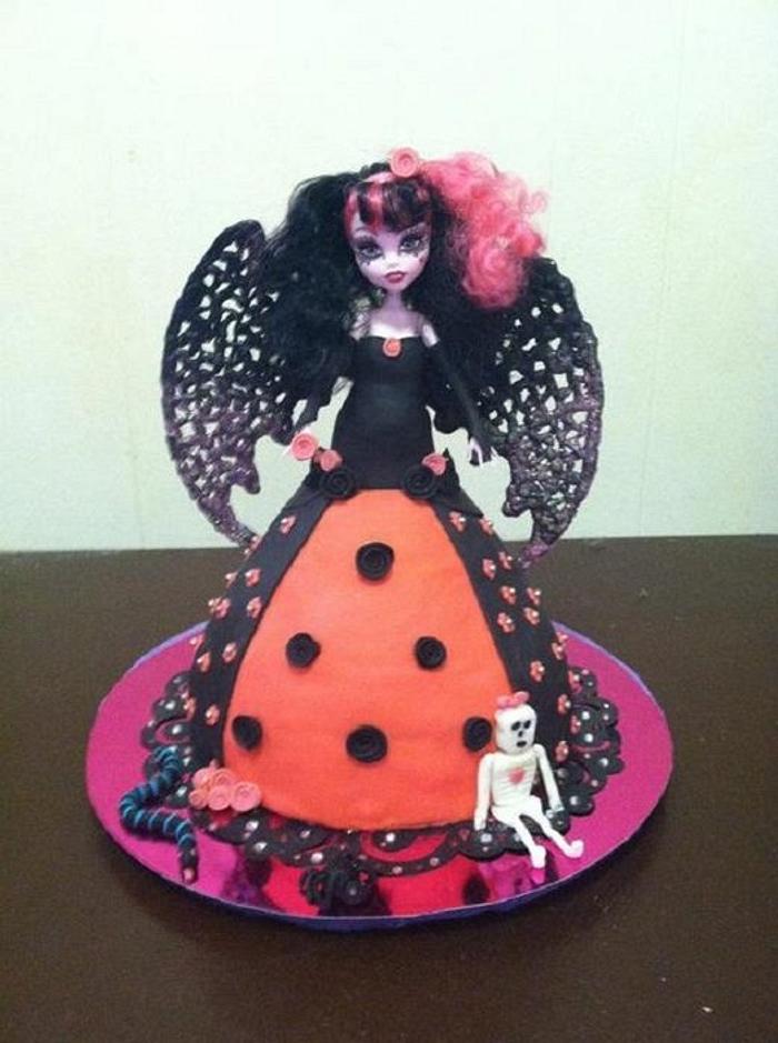 Monster High Vampire Doll Cake