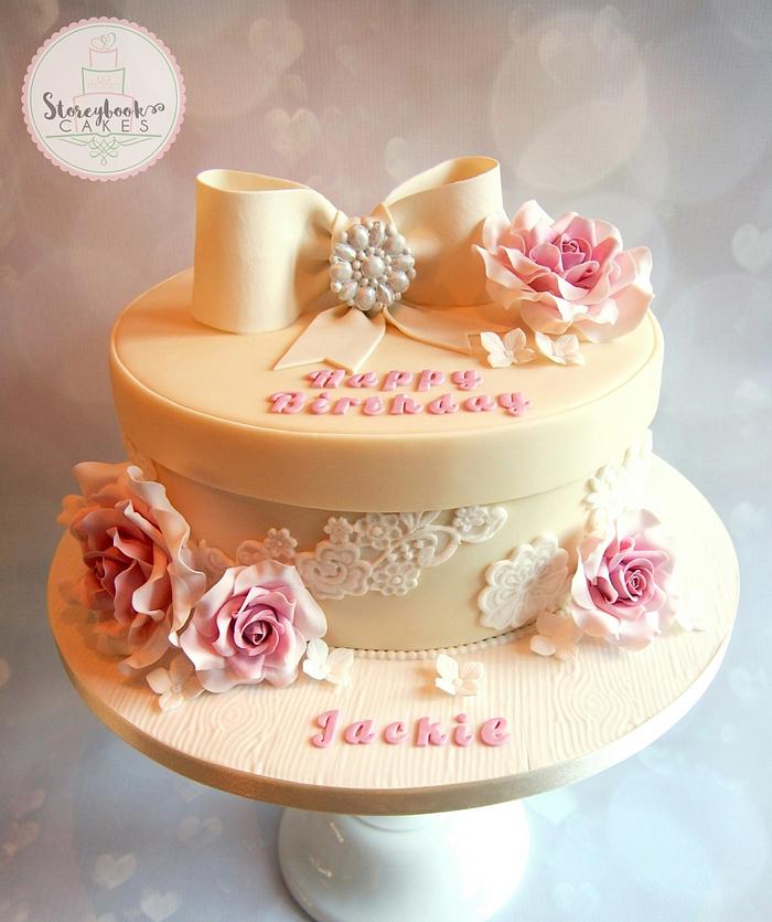 Roses and lace hat box cake