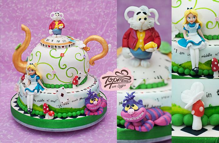 Cake Alice in Wonderland