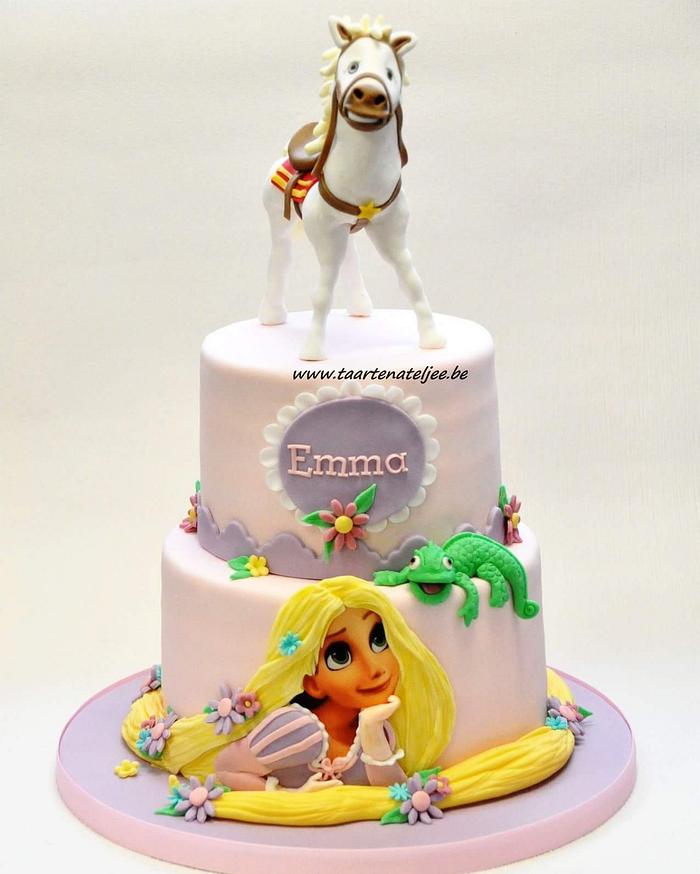 Maximus Rapunzel cake